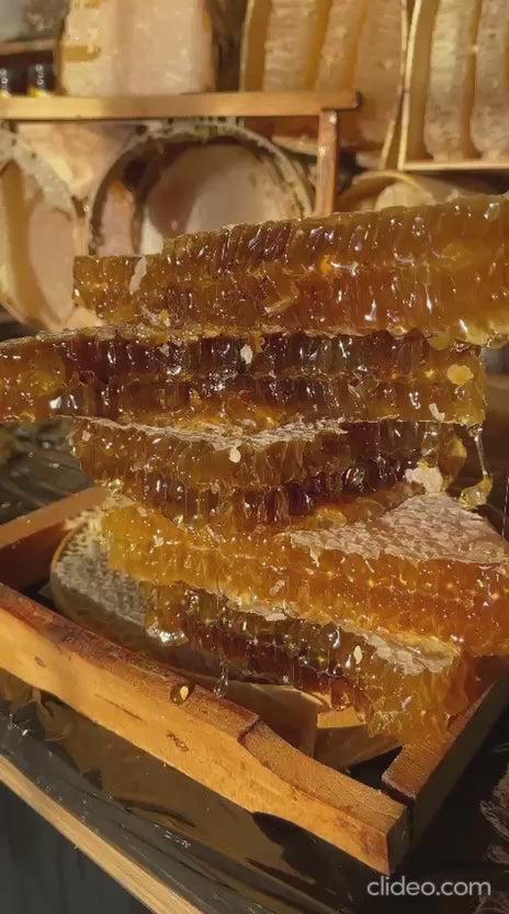 İnsan Eli Değmemiş Kovanlarda Üretilen Karakovan Organik Bal 1 Kg